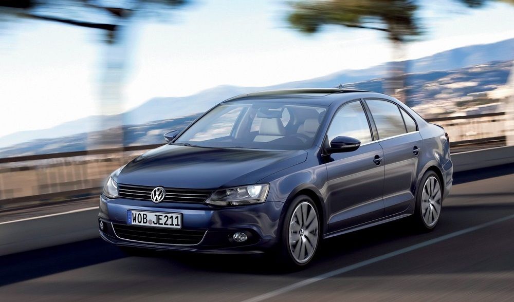 Подержанный автомобиль до 500 тысяч Volkswagen Jetta