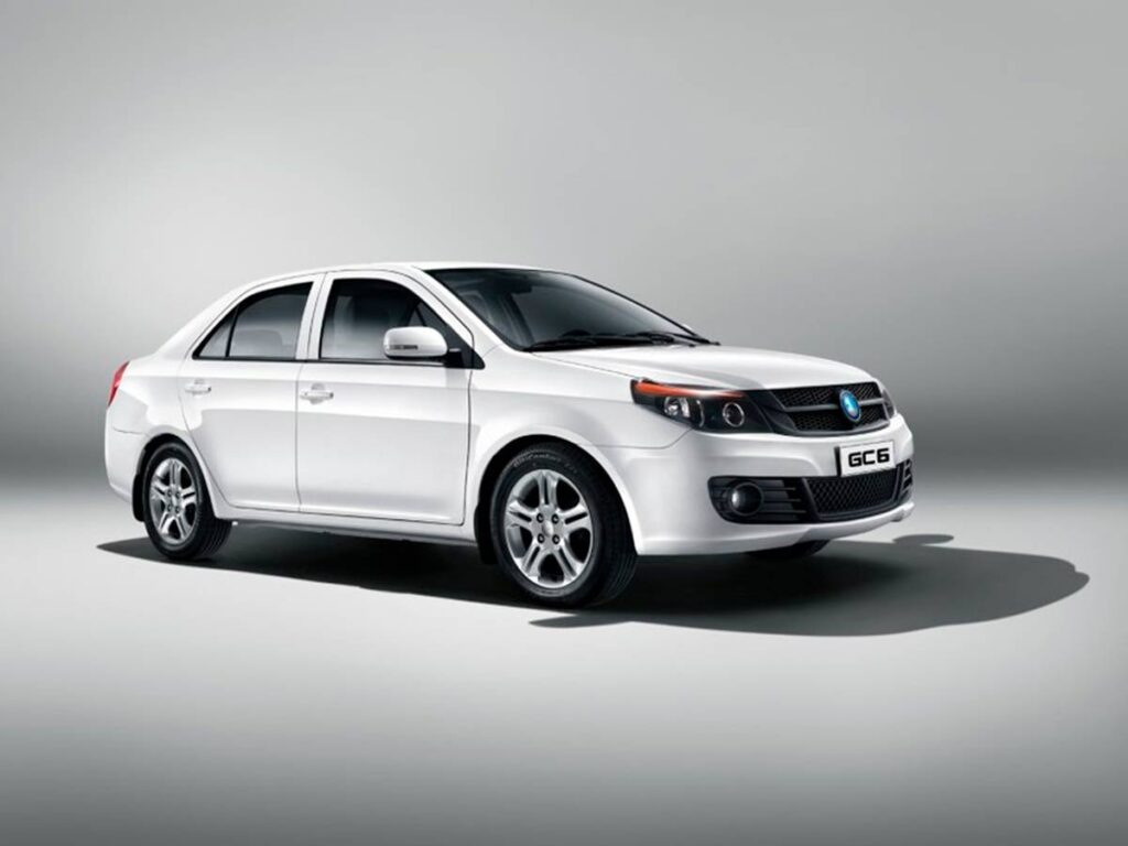 Geely GC6 улучшенная комплектация