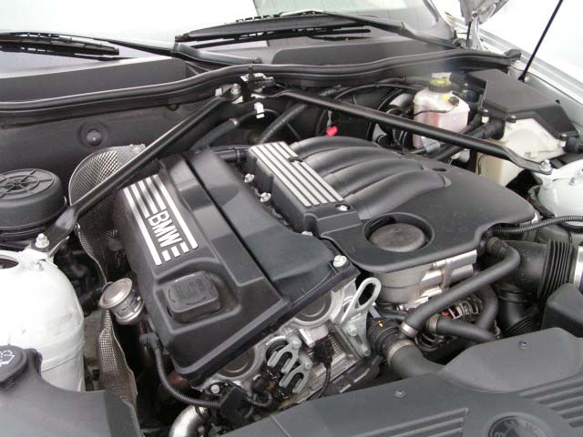 мотор bmw 318i