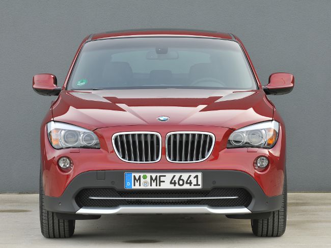 Первое поколение BMW X1 - E84 - вид спереди