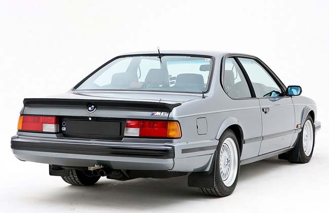 Фото BMW M635CSi E24 - выпускался только для Европы