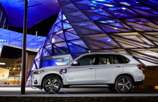 Photo BMW X5 xDrive40e F15