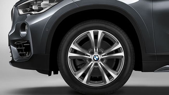 Диск на BMW X1 F48 с пакетом Sport Line