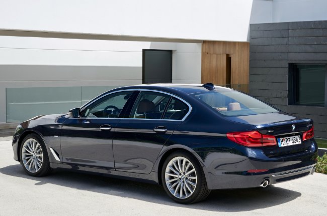 BMW-530d-xDrive-G30